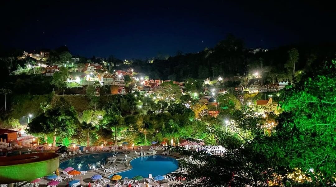 Três destinos para curtir o charme das noites capixabas